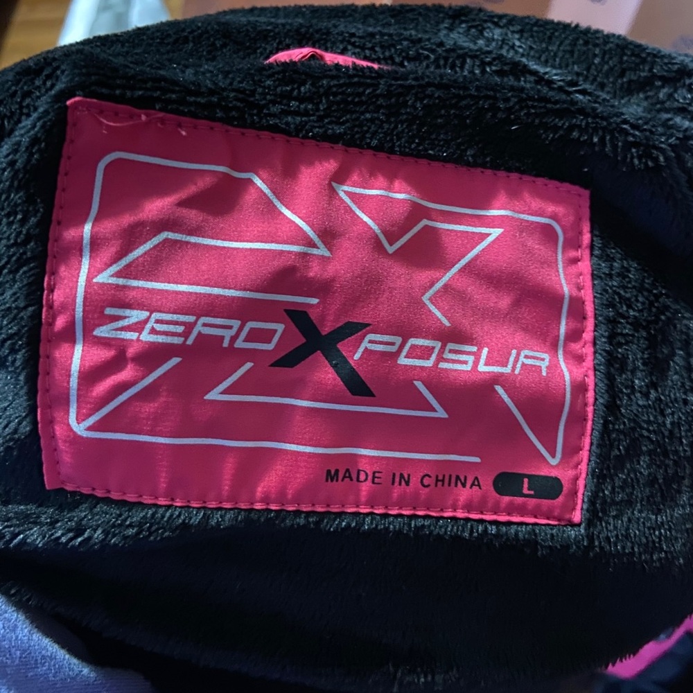 ZeroXposur Winter Jacket - Women's Large - Picture 11 of 11